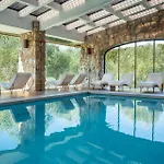 Aquapetra & 4*