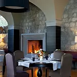 Hotel Aquapetra & 4*
